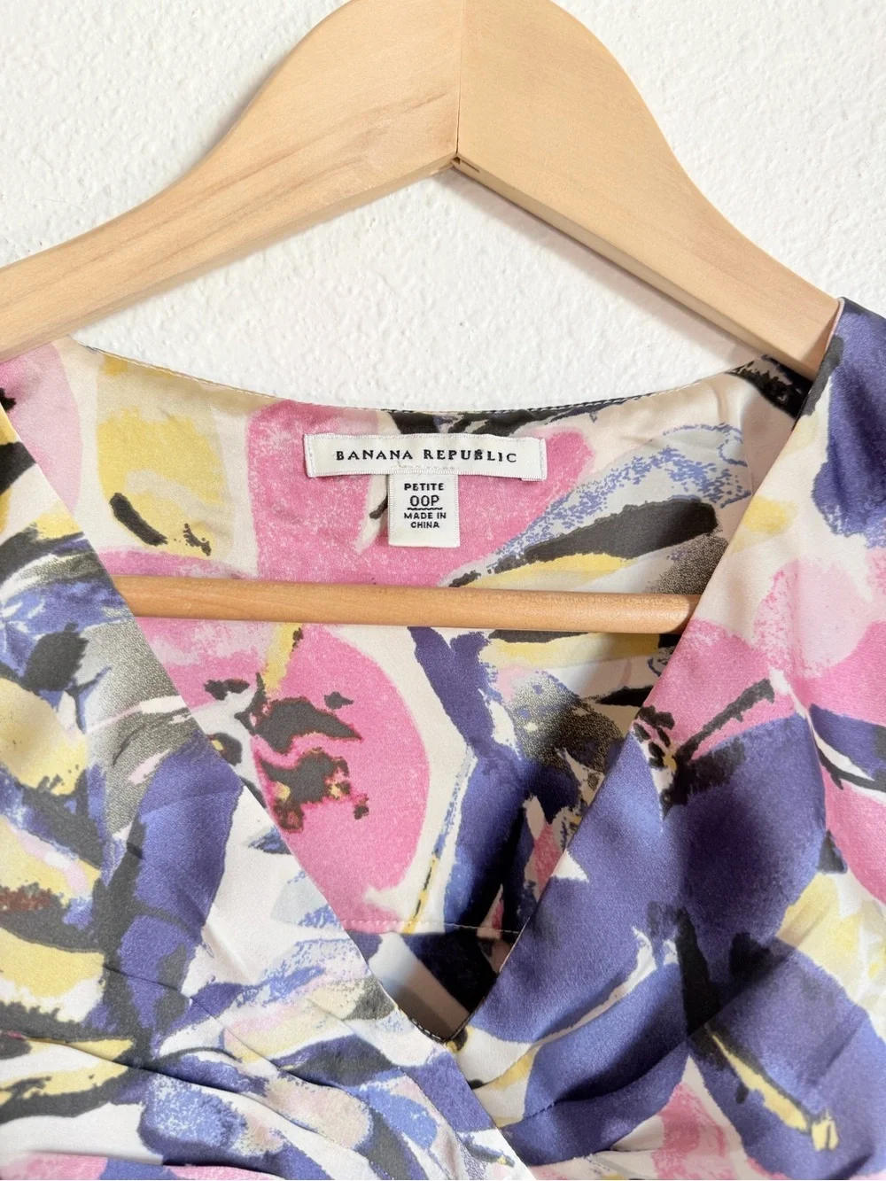 Y2K Banana Republic Satin Floral Sleeveless Top Fairy Feminine Coquette - Picture 5 of 9
